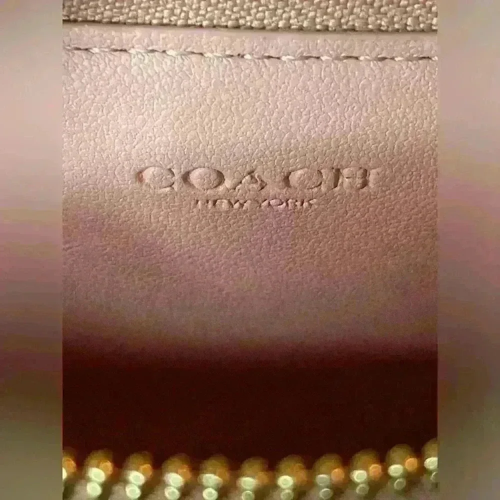 COACH Signature Zip Card Case in Mahogany/Shell Pink 3”X4”